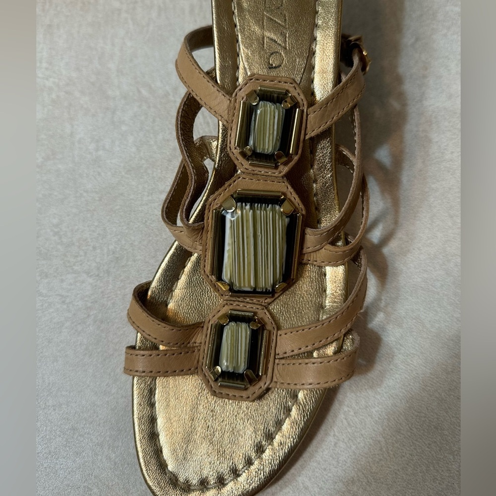 VERO CUOIO APEPAZZA Heeled Sandals with Marble Accents